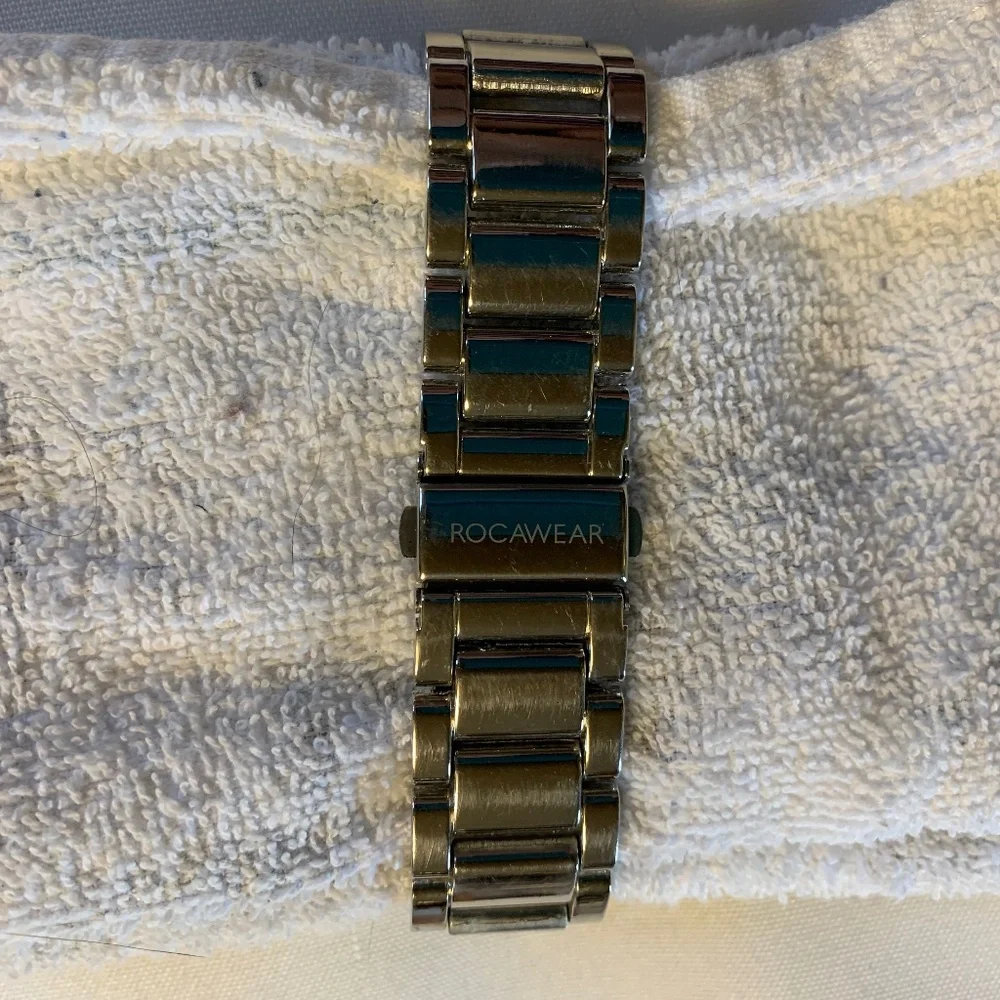 🎉Host Pick🎉Working Men’s Heavy Rocawear Stainless Steel Watch w Rhinestones!